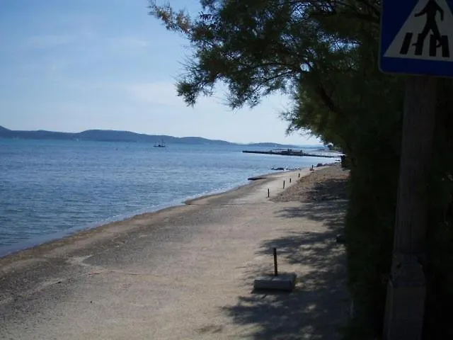 Gasthof Apartman La Mama Sukošan Kroatien